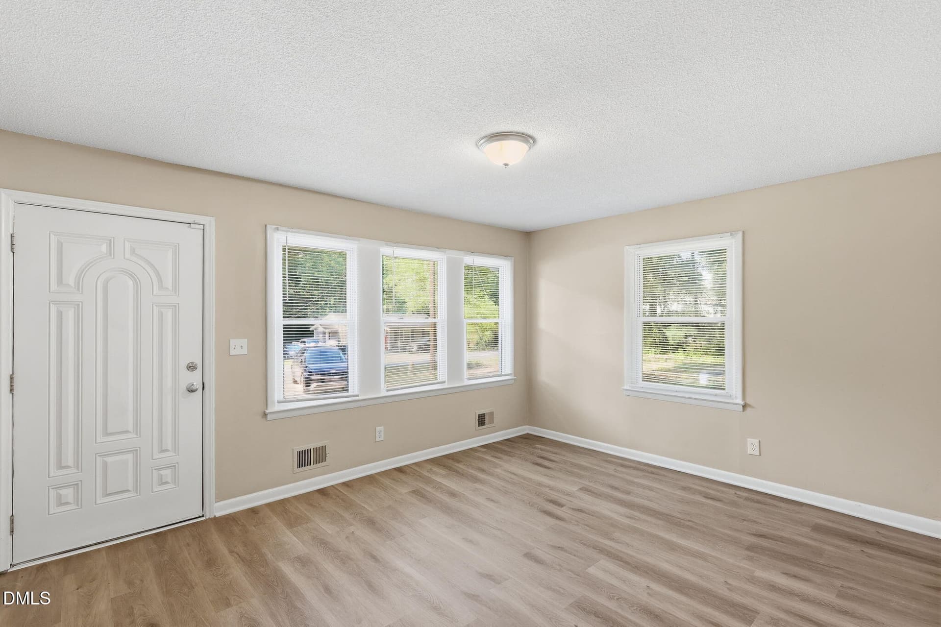 003_ListerPros - 113 E Franklin Street, Zebulon, NC 27597