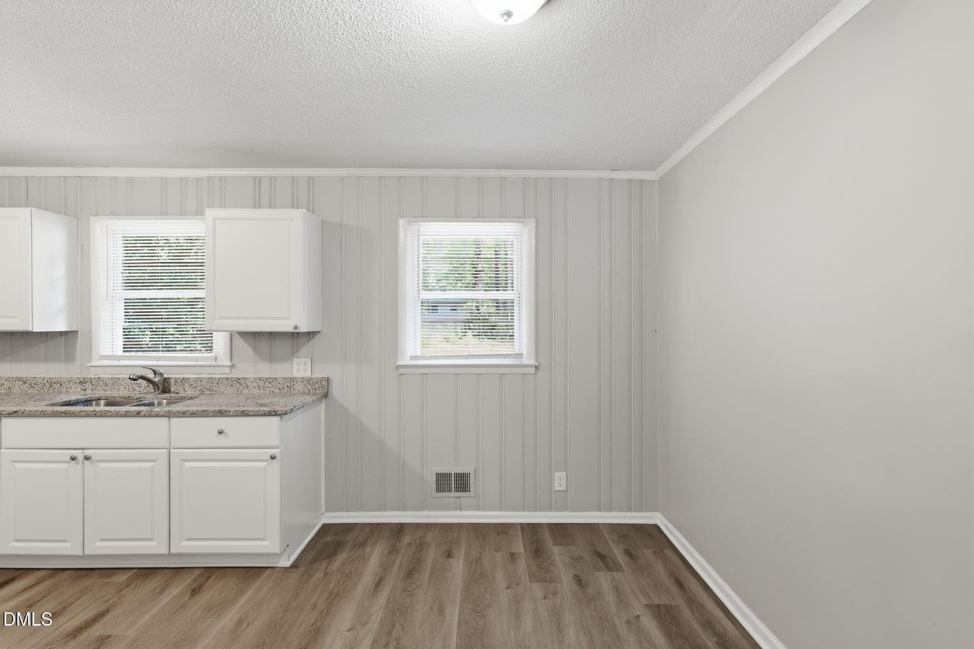 010_ListerPros - 113 E Franklin Street, Zebulon, NC 27597
