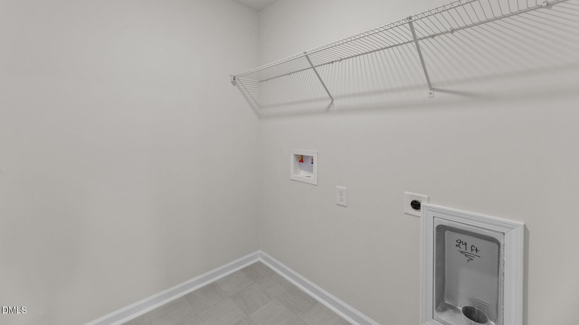 LAUNDRY - 51 Cheyenne Drive, Clayton, NC 27520