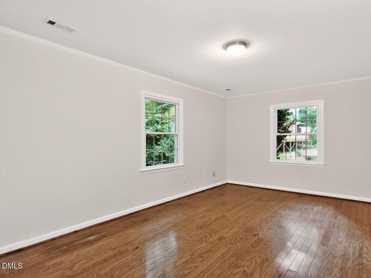 005-1280x960-photo - 411 Yorktown Drive, Chapel Hill, NC 27516, Chapel Hill