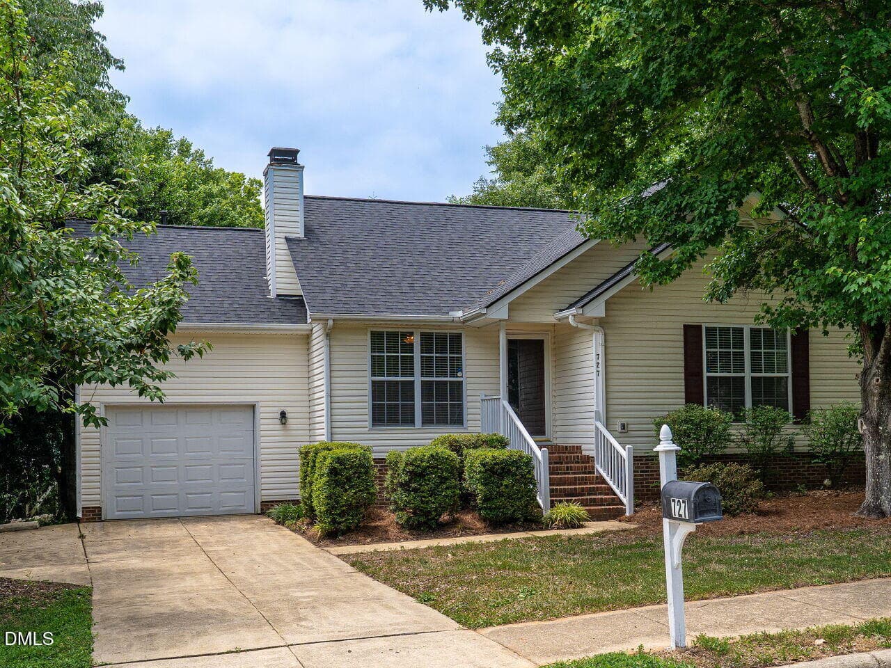 002-1280x960-front - 727 Avery Street, Garner, NC 27529