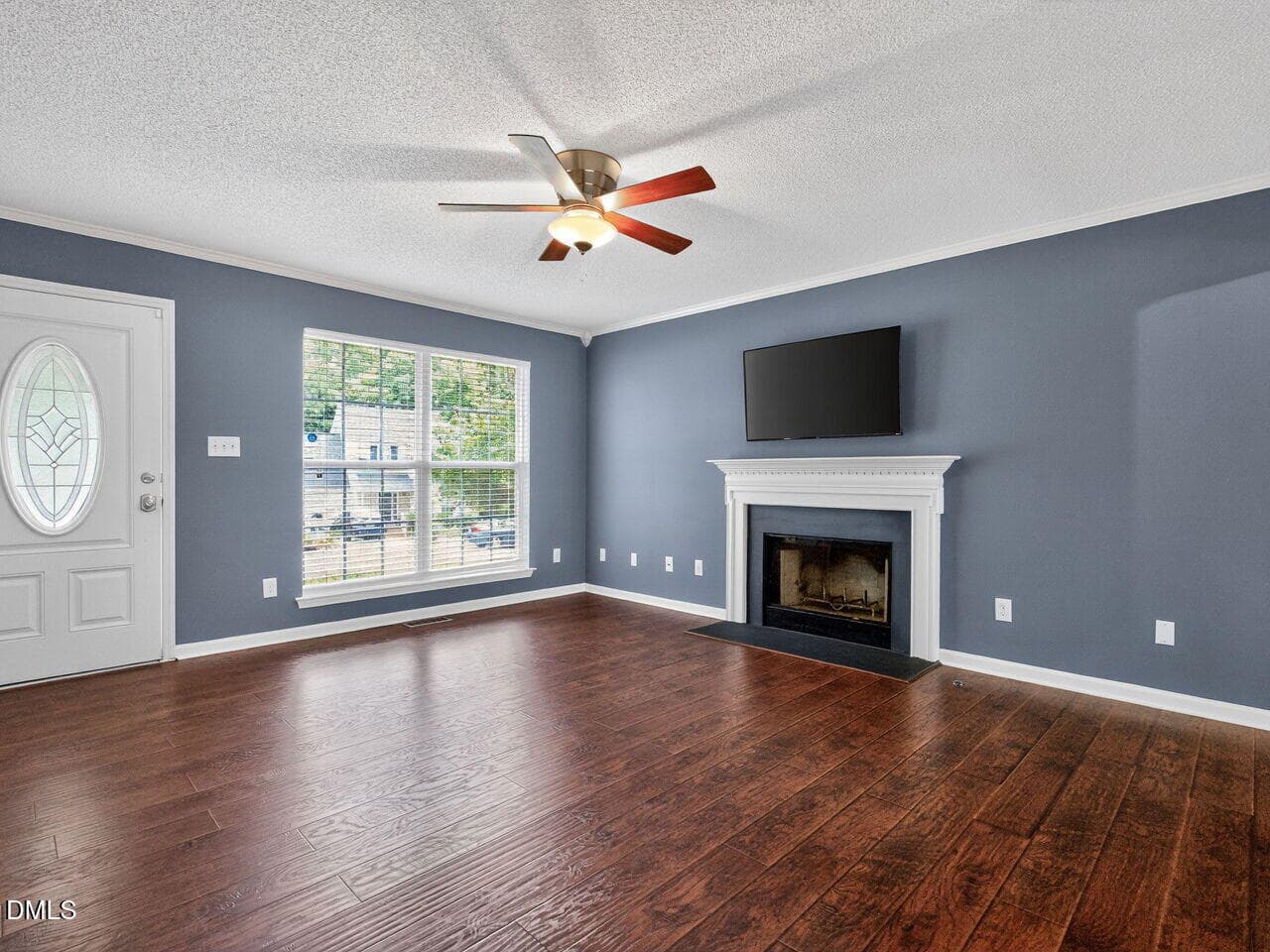 006-1280x960-family-room - 727 Avery Street, Garner, NC 27529