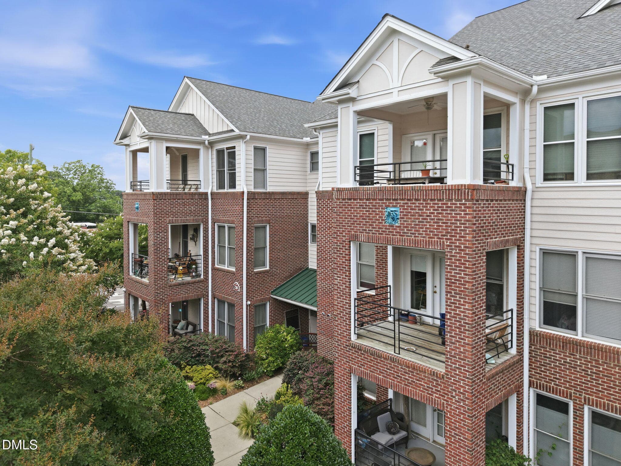 - - 720 N Person Street 106, Raleigh, NC 27604