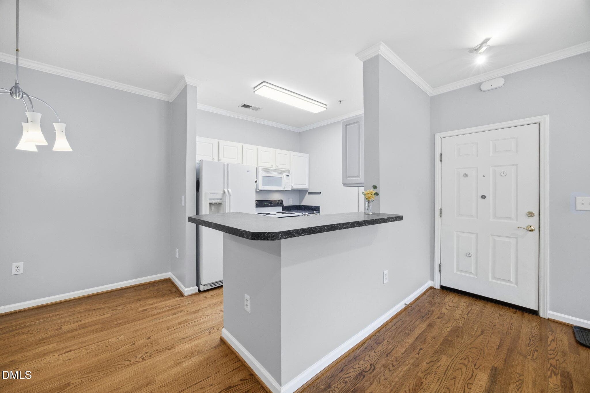 - - 720 N Person Street 106, Raleigh, NC 27604