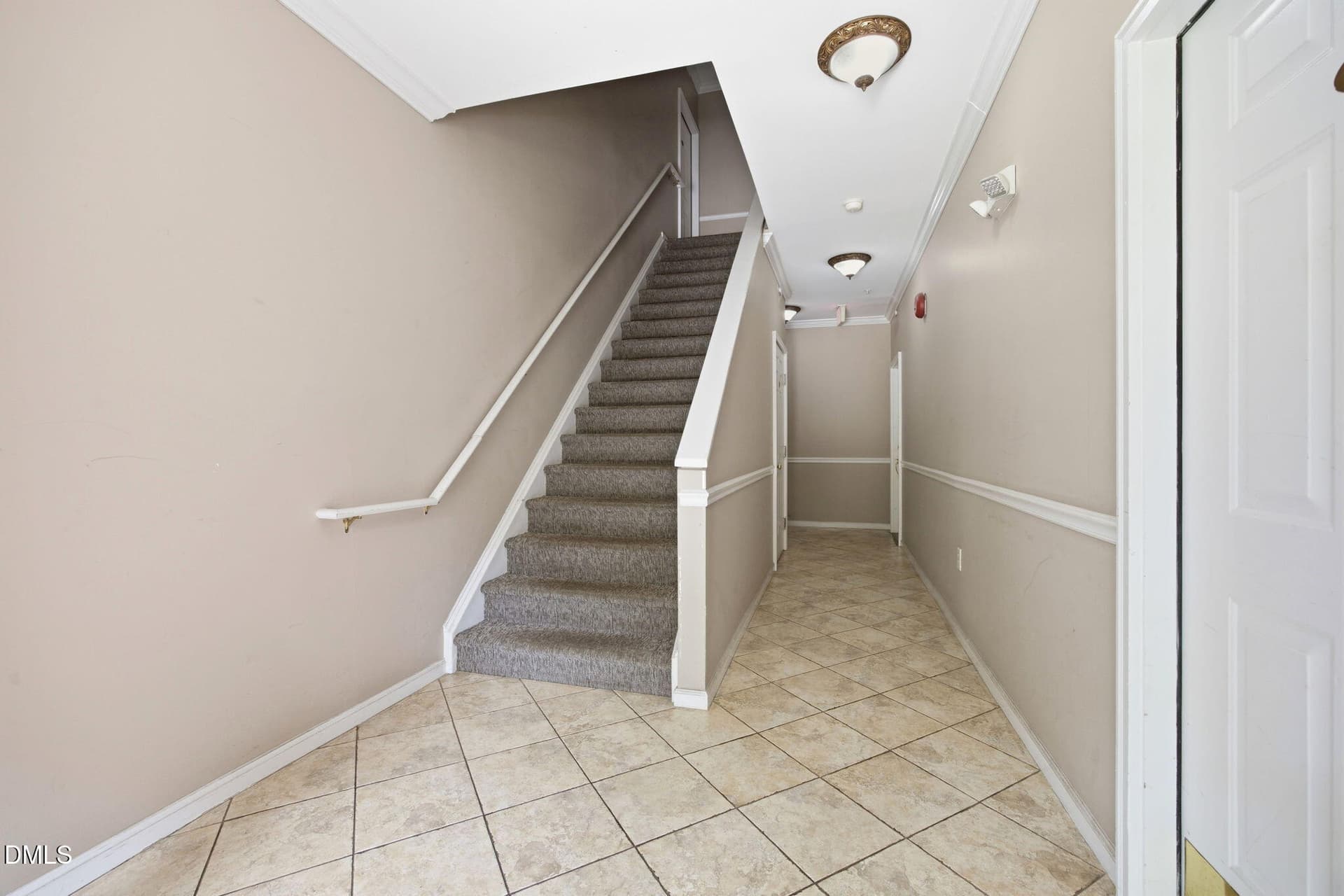 - - 720 N Person Street 106, Raleigh, NC 27604