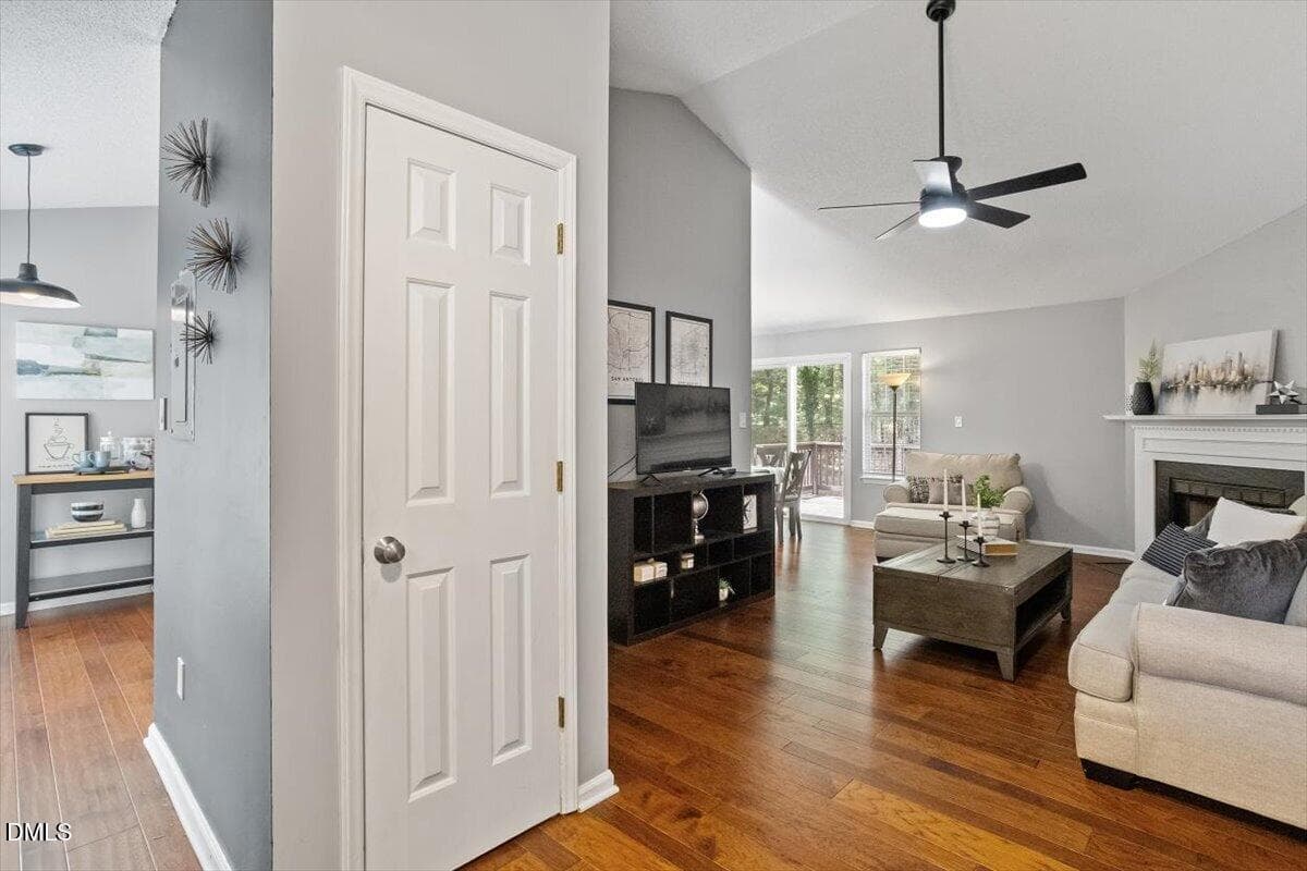 09-4637 Timberhurst Dr [3091173]_09 - 4637 Timberhurst Drive, Raleigh, NC 27612, Raleigh