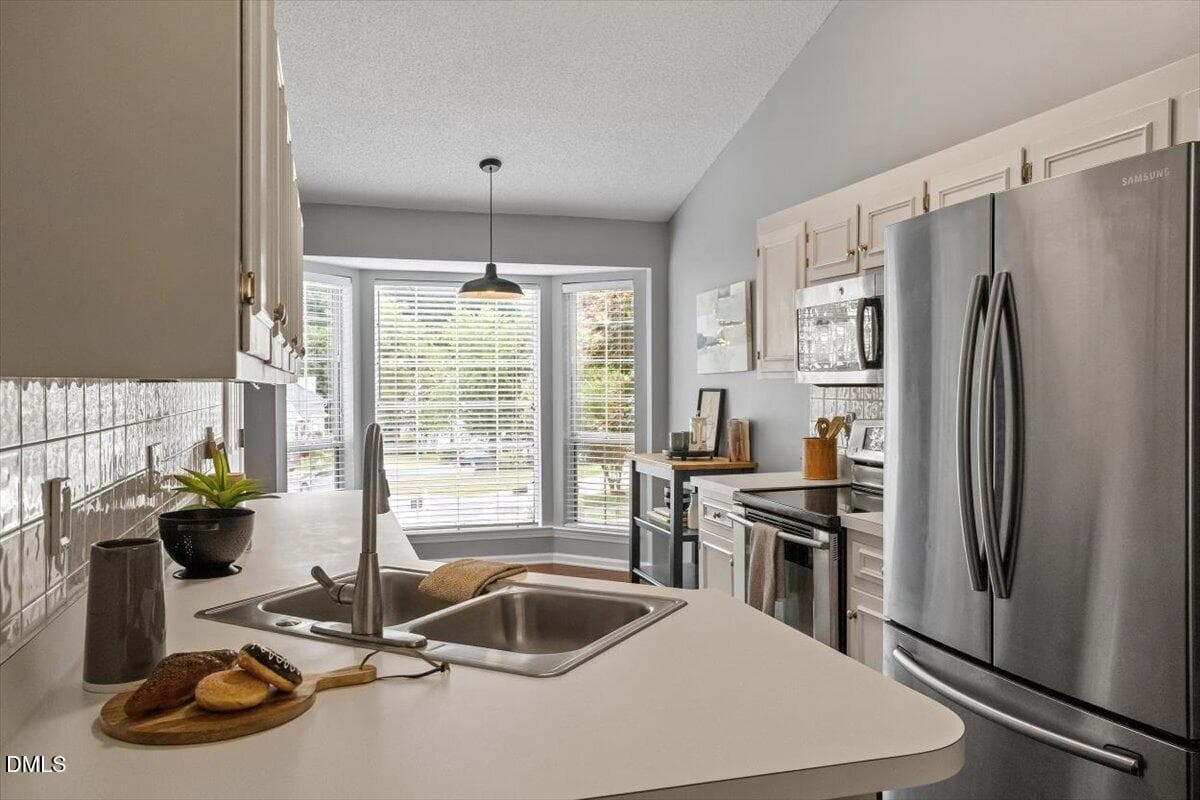 16-4637 Timberhurst Dr [3091173]_16 - 4637 Timberhurst Drive, Raleigh, NC 27612, Raleigh