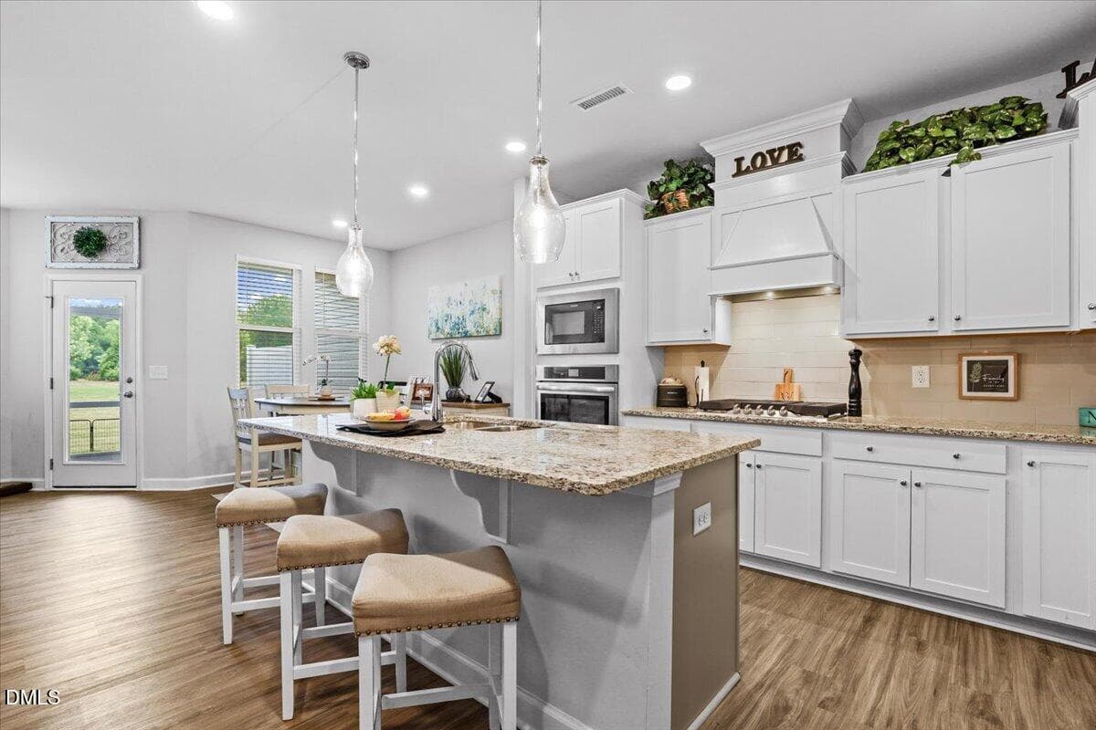 17 Village Edge Dr Kitchen island - 17 Village Edge Drive, Lillington, NC 27546