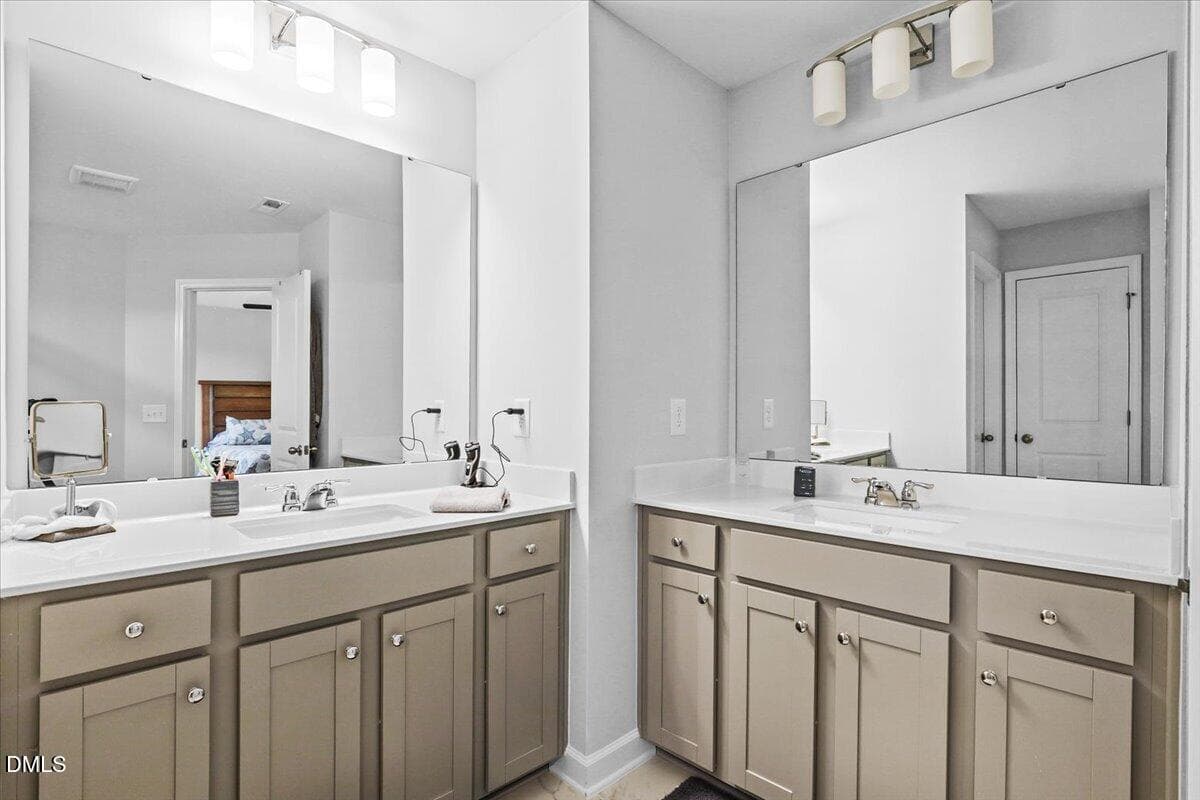 17 Village Edge Dr primary bath 2 - 17 Village Edge Drive, Lillington, NC 27546