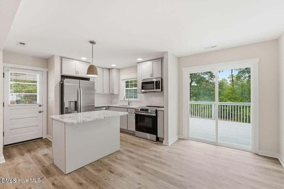 20260527004719946636000000-o - 601 Bethesda Avenue, Aberdeen, NC 28315