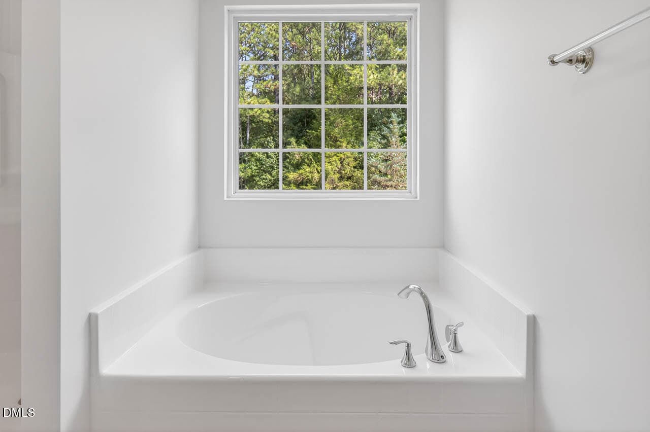 Saoking Tub - 1124 Nicklaus Drive, Durham, NC 27705, Durham