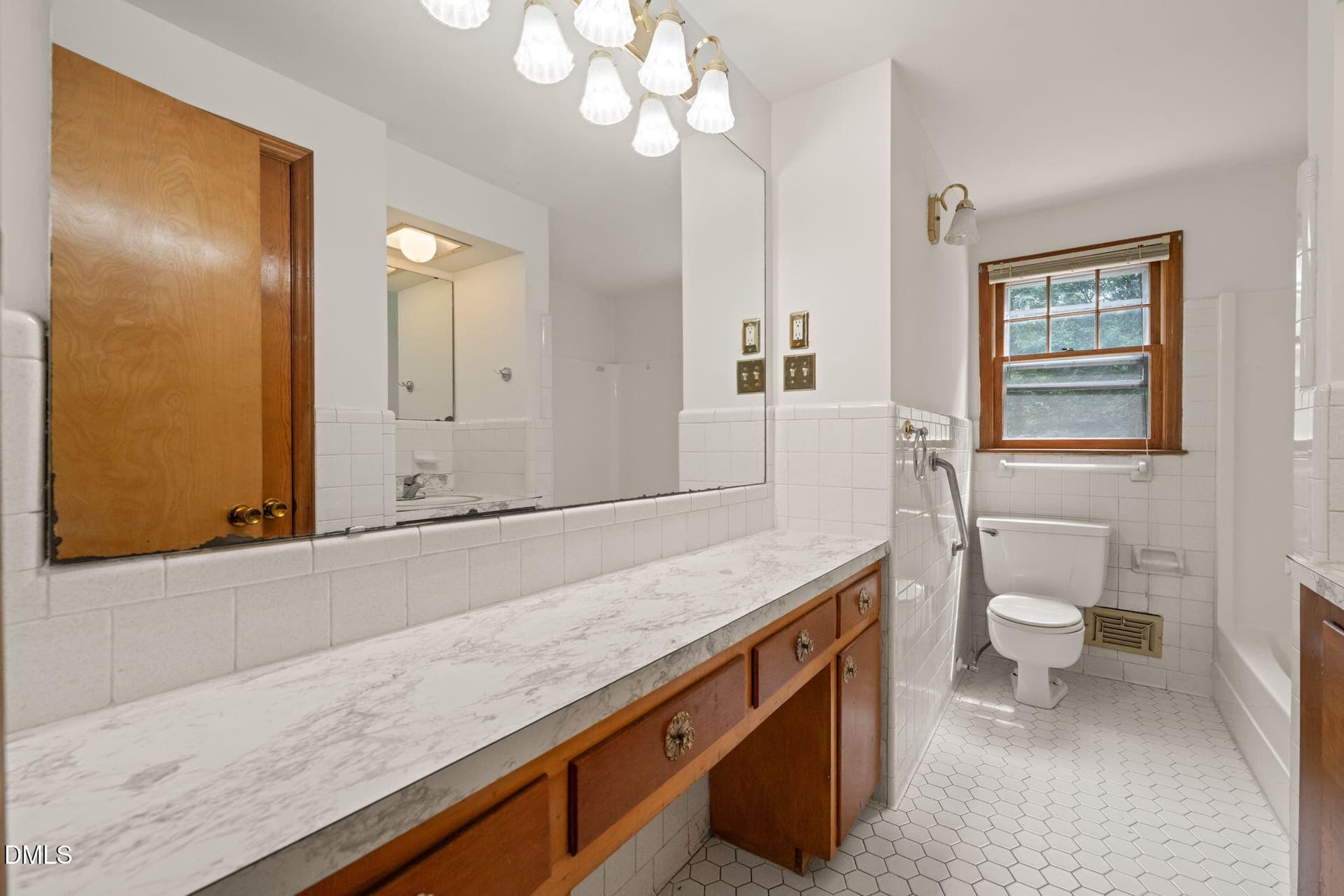 Hall bath second floor - 1103 Warren Avenue, Cary, NC 27511