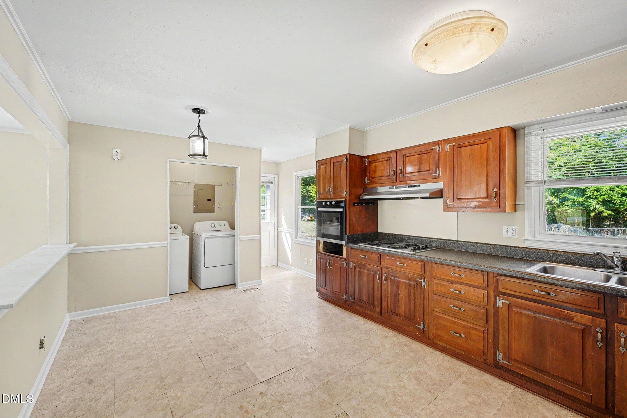 006_file_7927 - 315 6th Street, Butner, NC 27509
