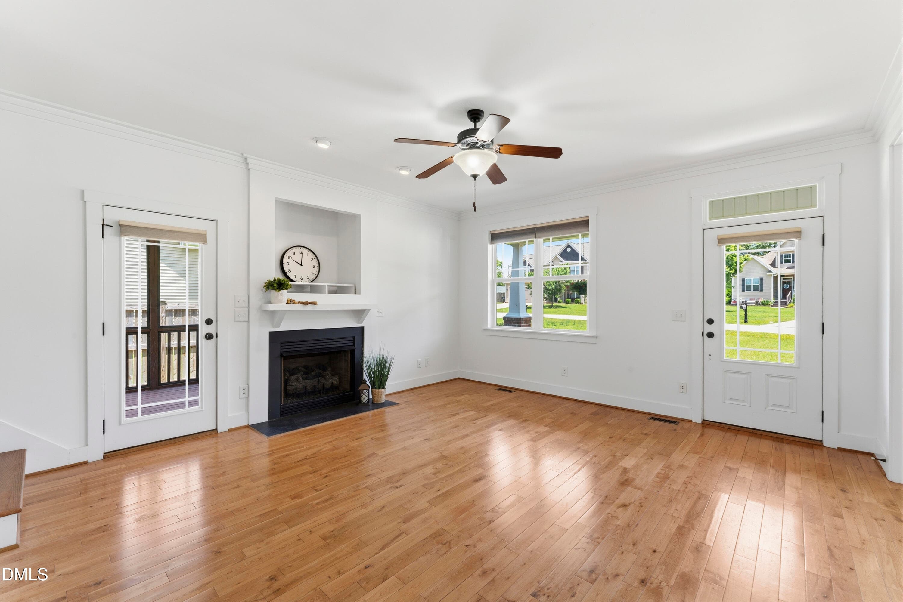 Family Room - 160 Braddock Drive, Lillington, NC 27546
