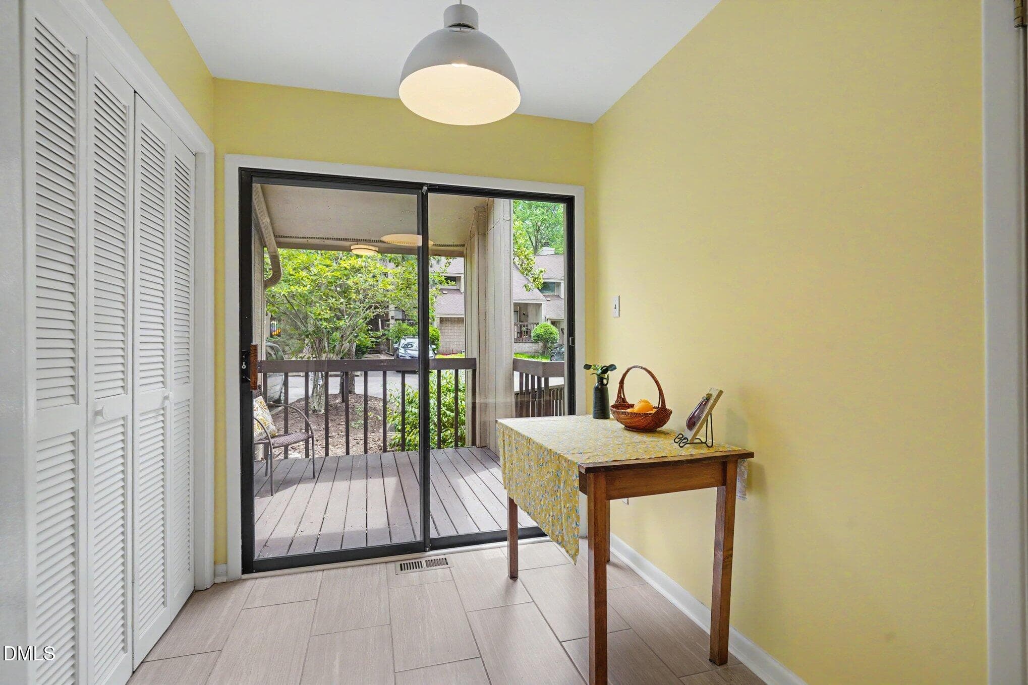 Eat-In-Kitchen & Pantry - 4100 Unit 36 Five Oaks Drive, Durham, NC 27707, Durham