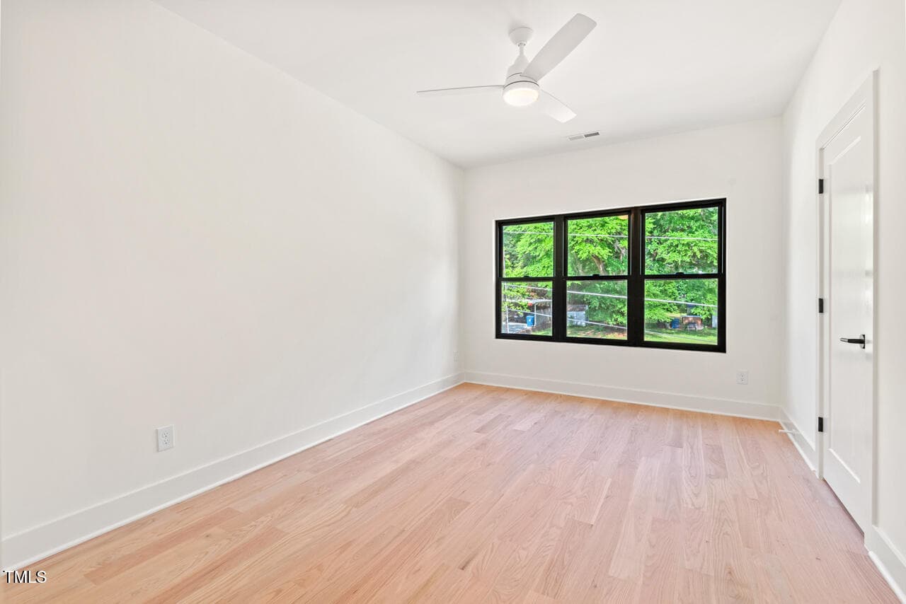 25 - 2205 Tampa Avenue, Durham, NC 27705, Durham