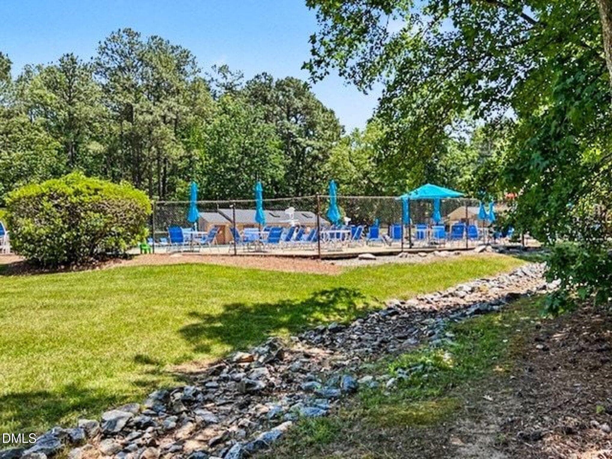 Grounds - 4100 Unit 36 Five Oaks Drive, Durham, NC 27707, Durham