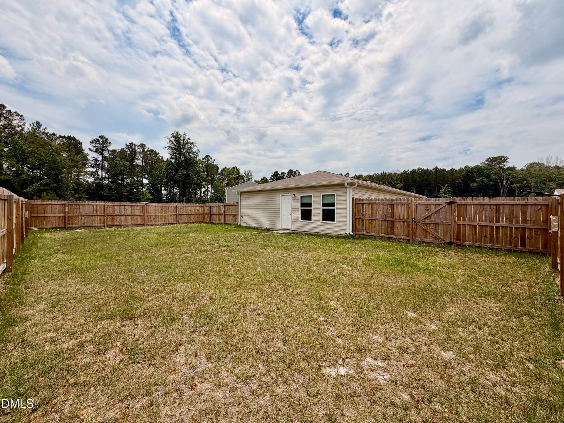 IMG_0858 - 1105 Hope Farm Drive, Tarboro, NC 27886