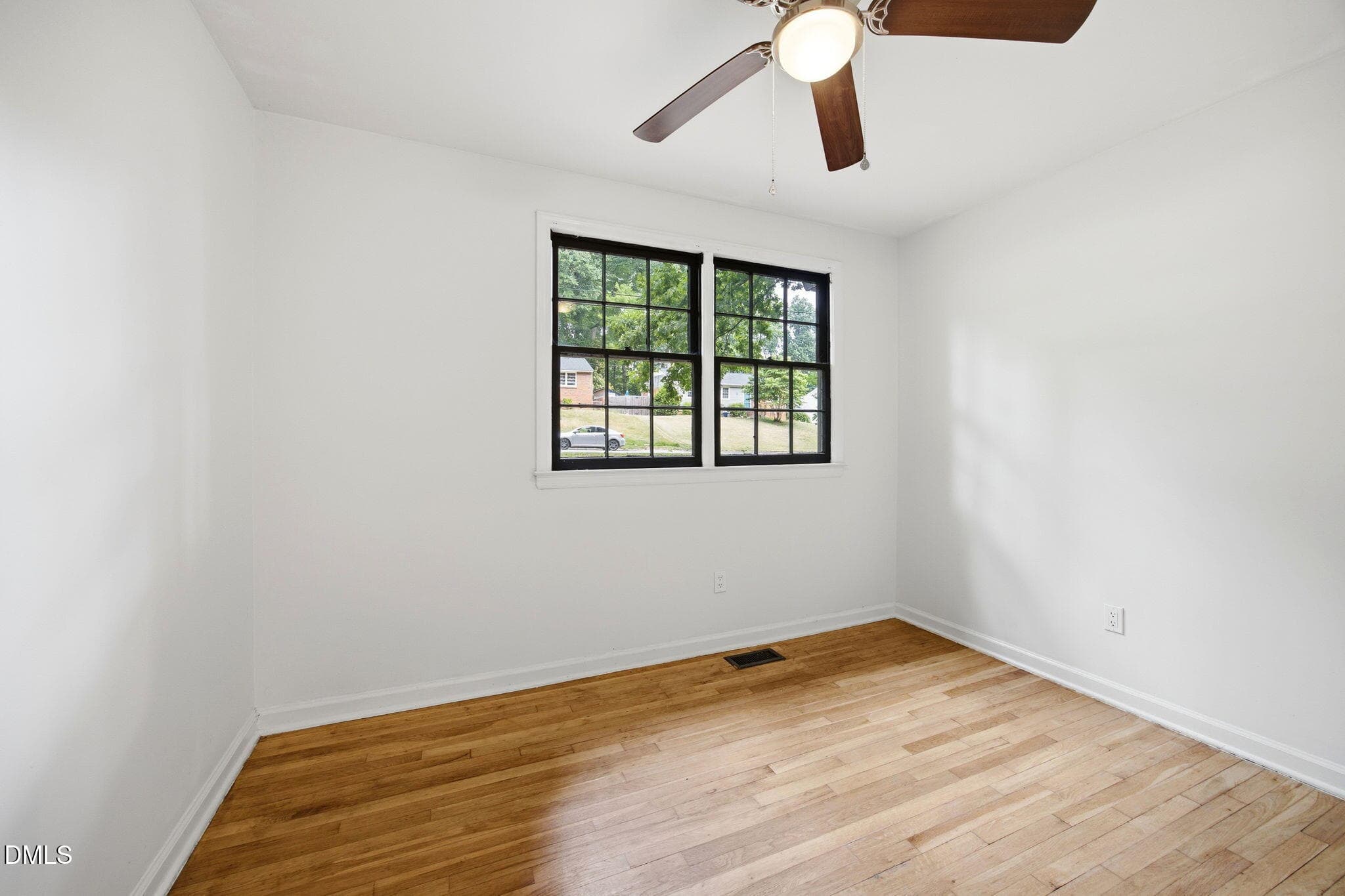bedroom1 - 608 Dennis Avenue, Raleigh, NC 27604, Raleigh