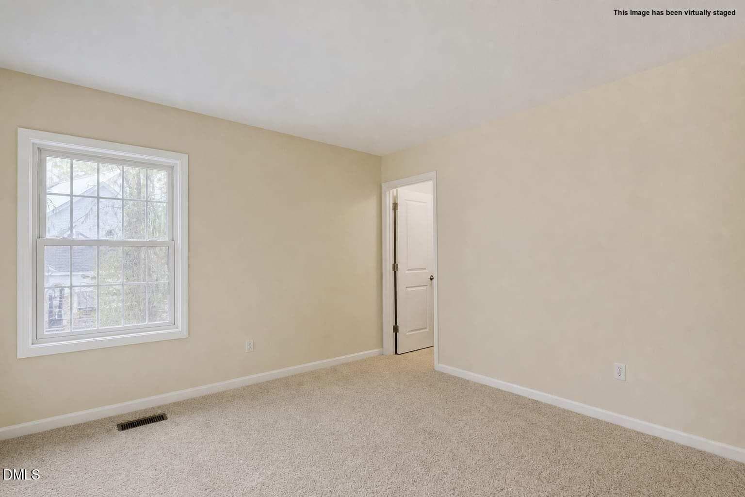 staged-0BE748BE-4F46-4DD3-9E25-F7DF39559 - 112 Somers Lane, Clayton, NC 27527