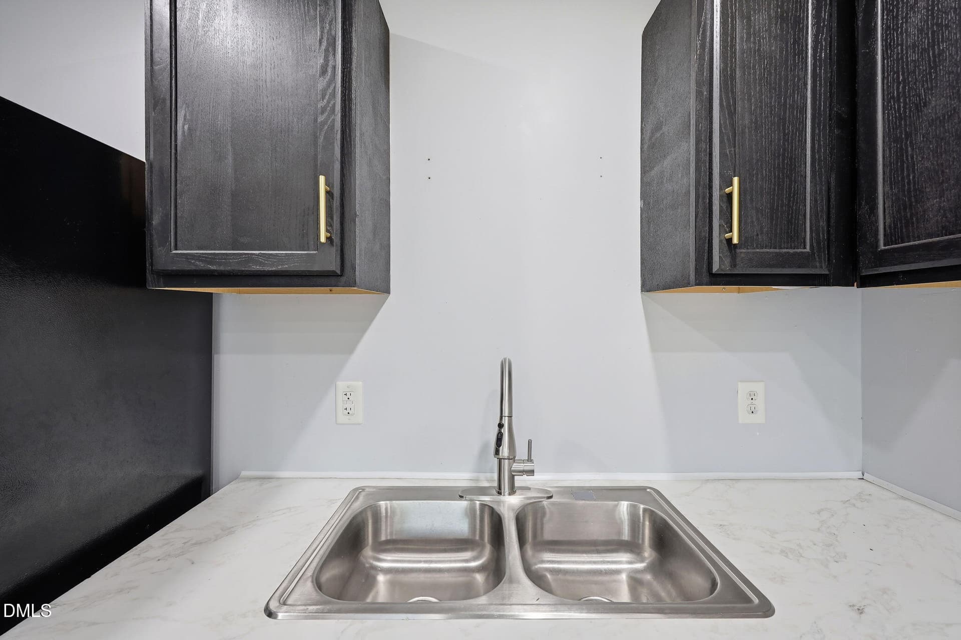 44-web-or-mls-IMG_7070 - 427 N Clark Street, Henderson, NC 27536