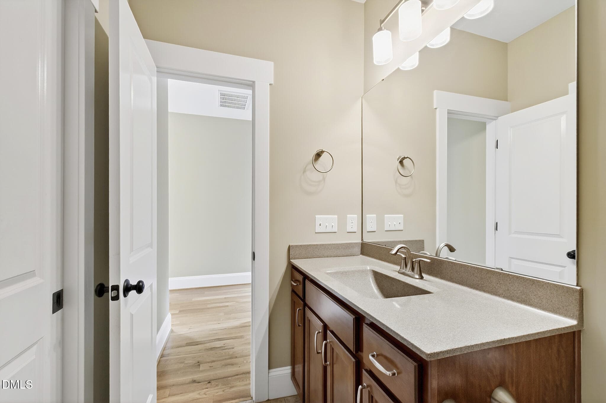 Hall Bath - 309 Weston Lane, Chapel Hill, NC 27516, Chapel Hill
