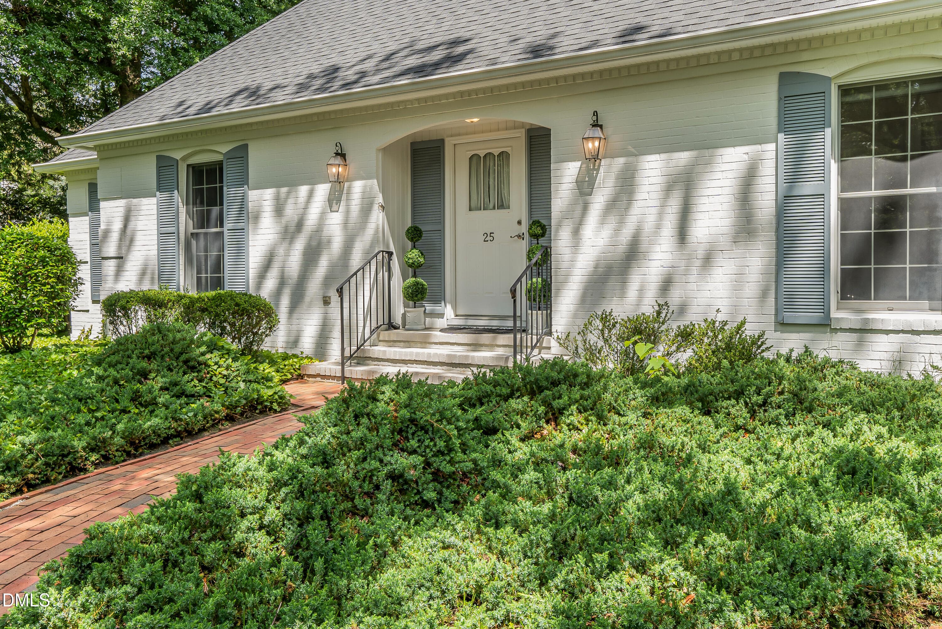 25 Magnolia RD - 25 Magnolia Road, Pinehurst, NC 28374