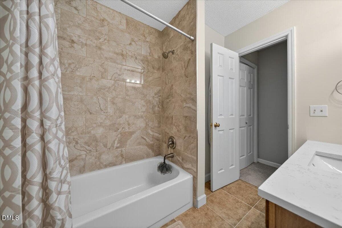 61-5806wrenwoodcourtDurhamNC27703_066 - 5806 Wrenwood Court, Durham, NC 27703, Durham