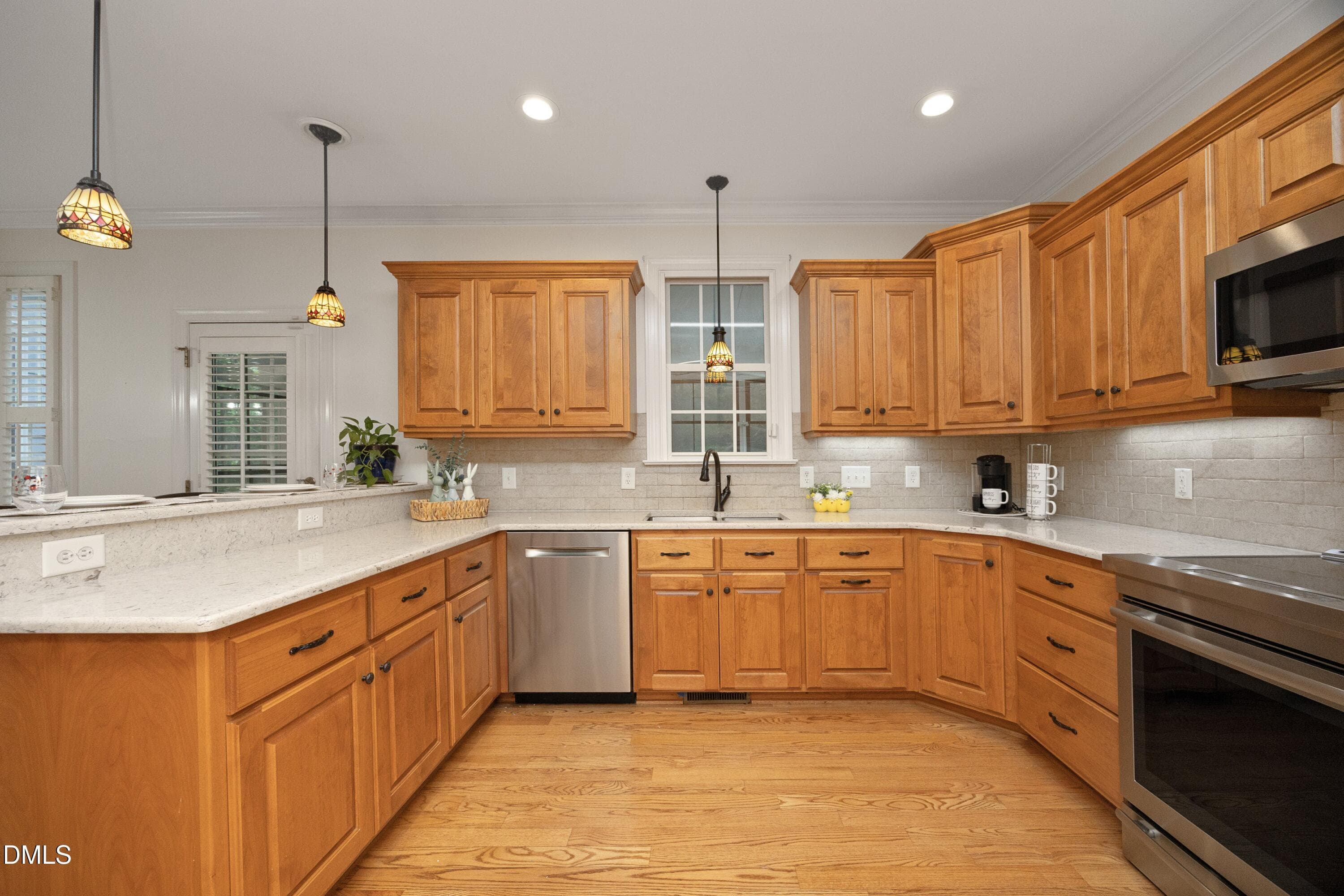 16Kitchen - 5812 Turner Store Lane, Raleigh, NC 27603, Raleigh