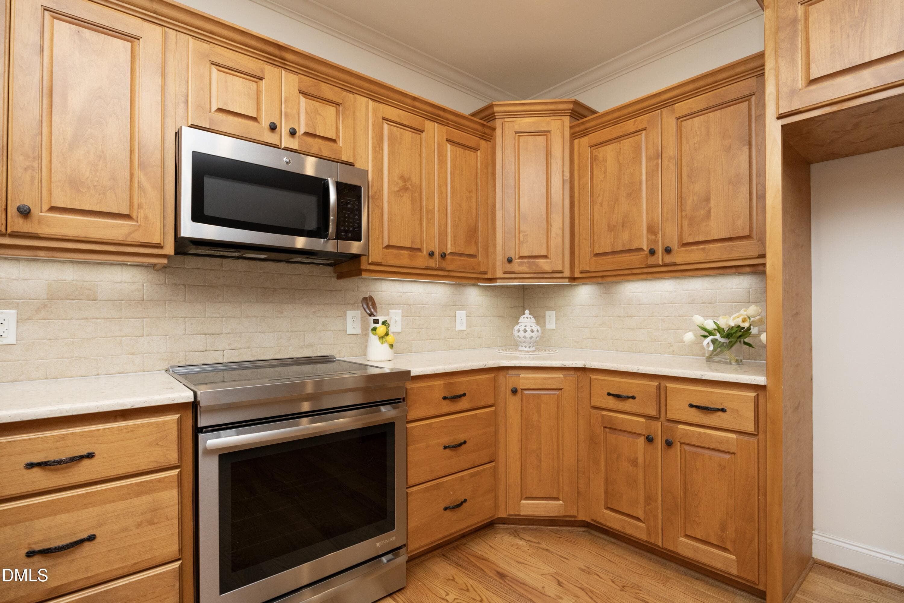 17Kitchen - 5812 Turner Store Lane, Raleigh, NC 27603, Raleigh
