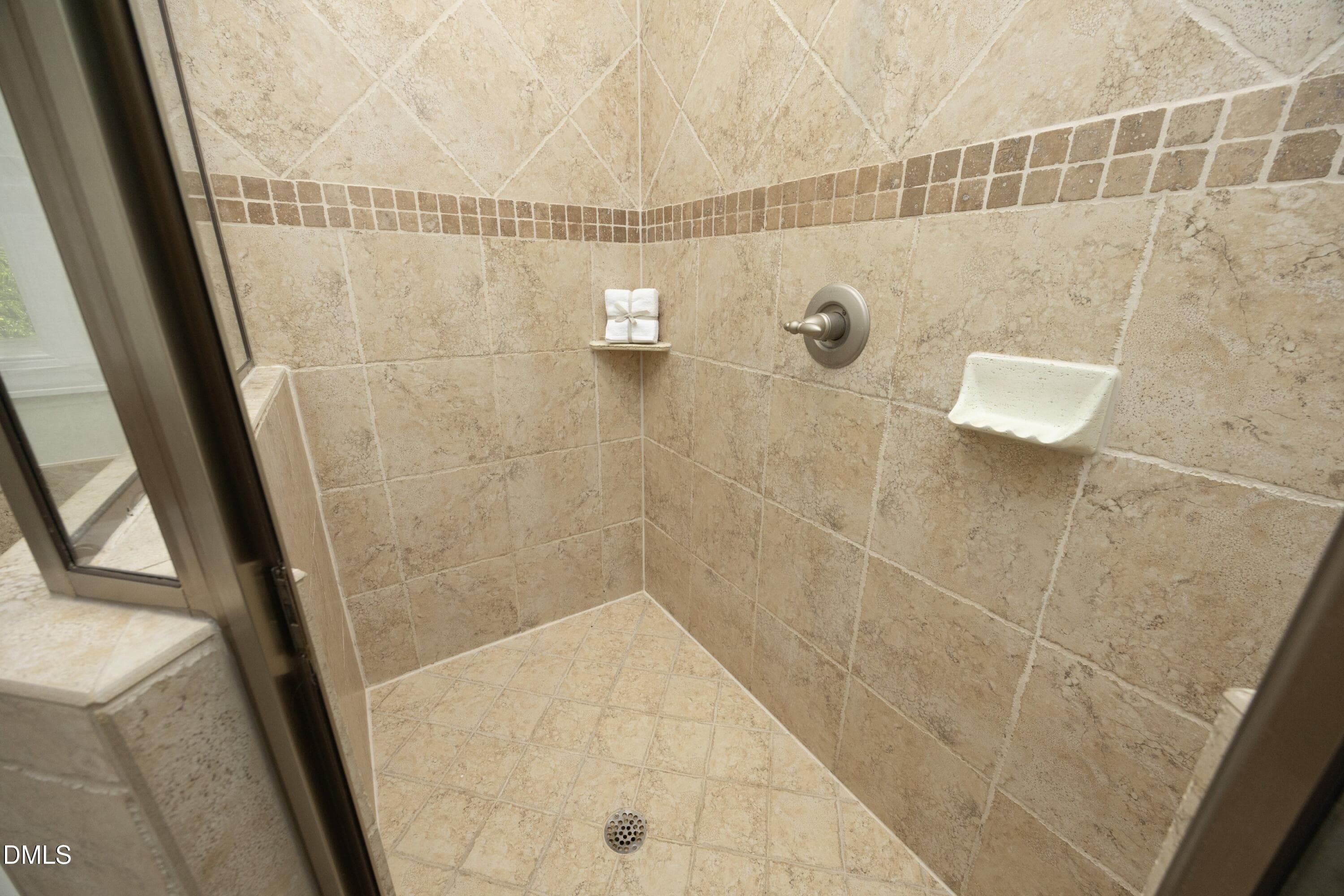 27Shower - 5812 Turner Store Lane, Raleigh, NC 27603, Raleigh
