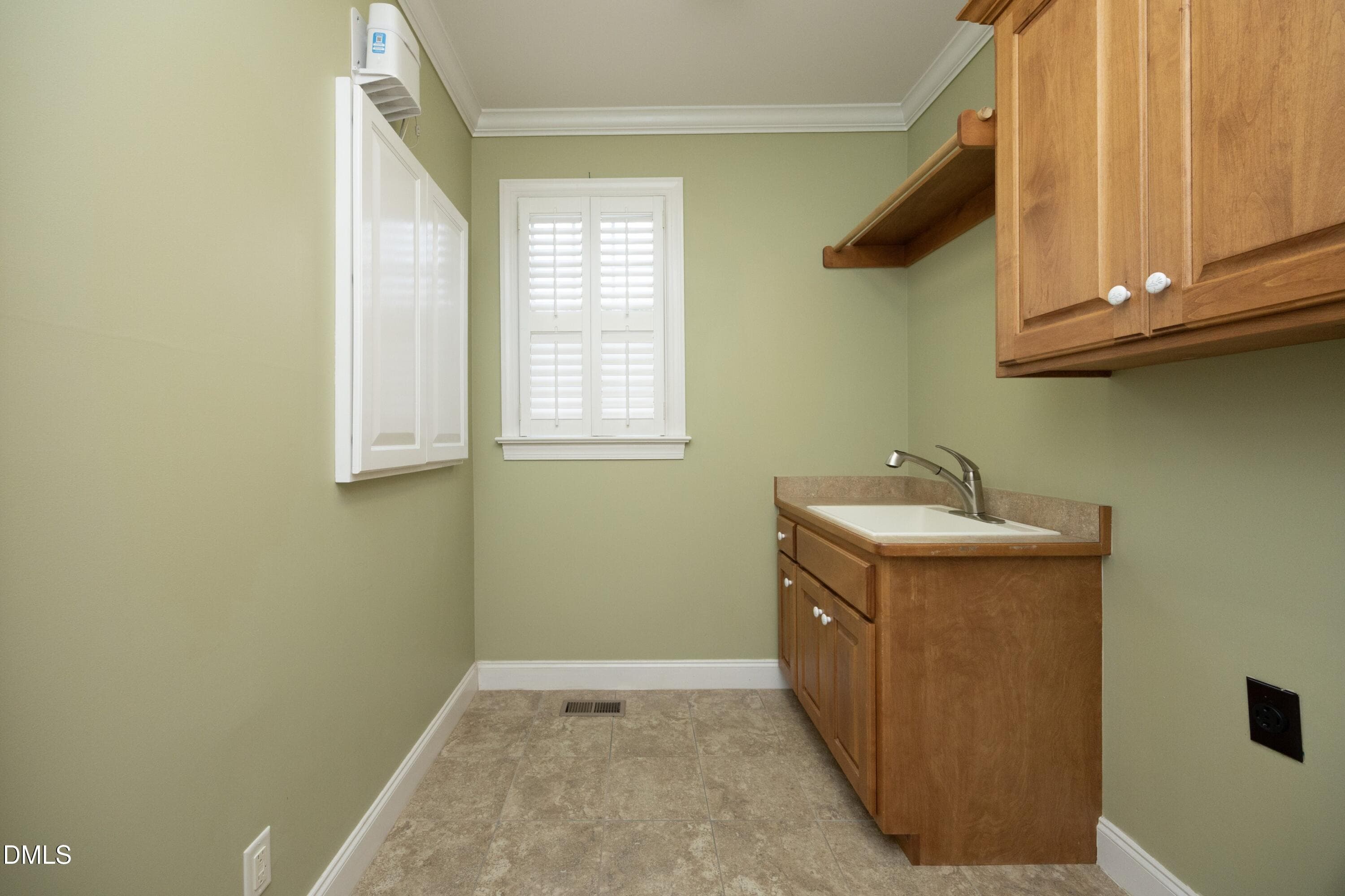 22LaundryRoom - 5812 Turner Store Lane, Raleigh, NC 27603, Raleigh