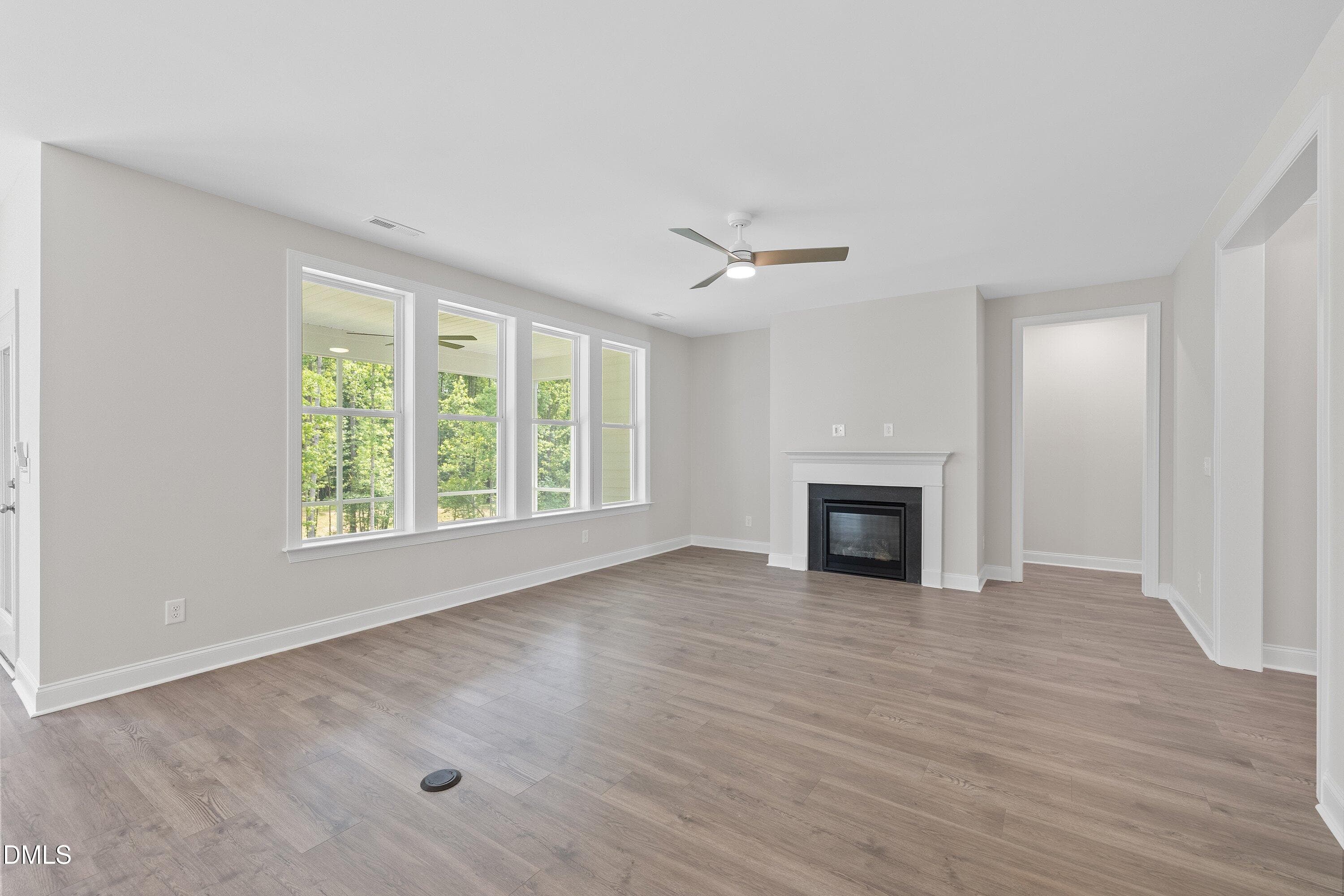 Living Room - 93 W Victoria Ridge Drive 30, Selma, NC 27576