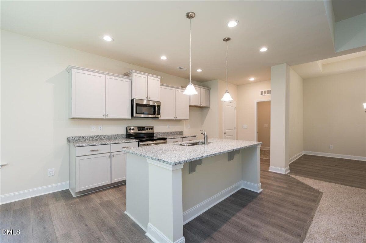 1200 (11) - 99 High Hampton Way, Fuquay Varina, NC 27526