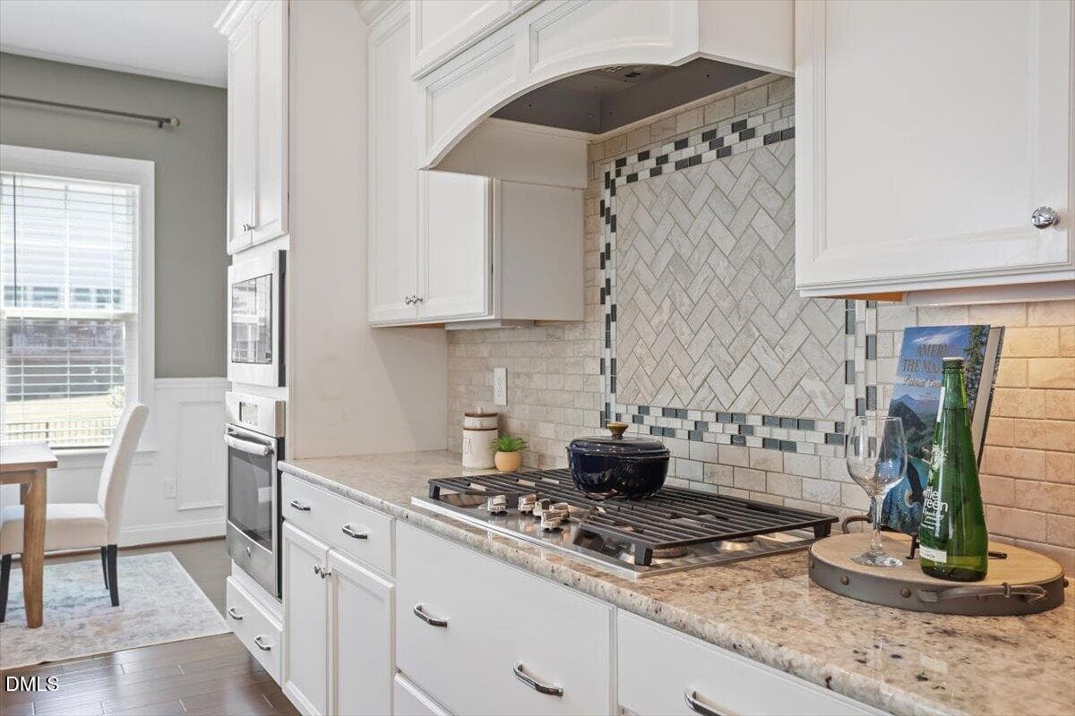 Range Hood - 104 Evans Crest Lane, Holly Springs, NC 27540, Holly Springs