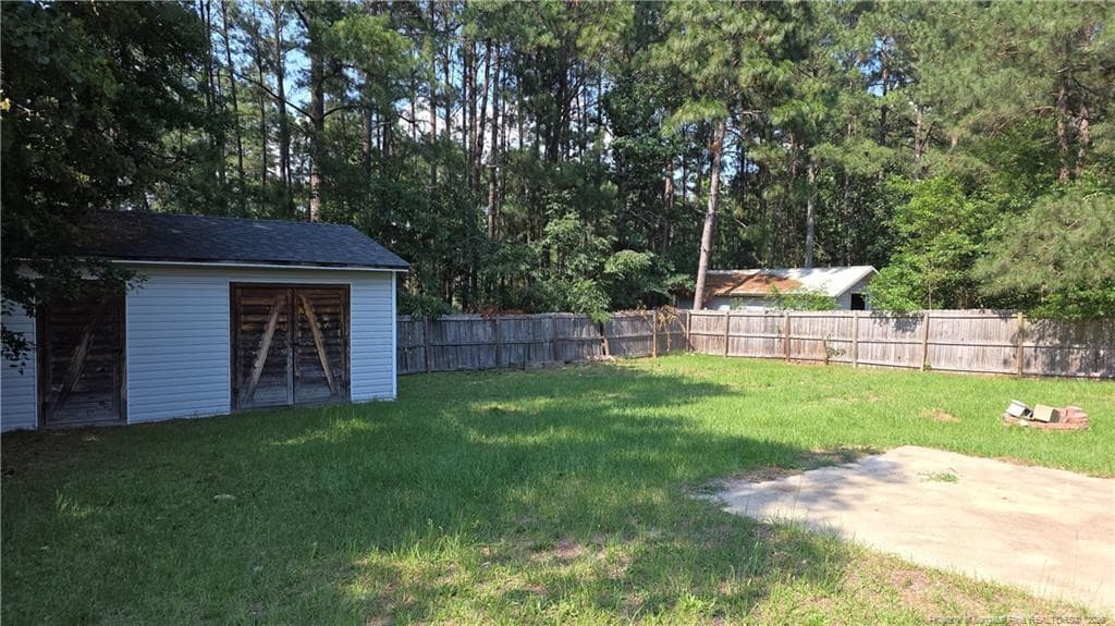 Photo 15 - 304 McDougald Drive, Raeford, NC 28376