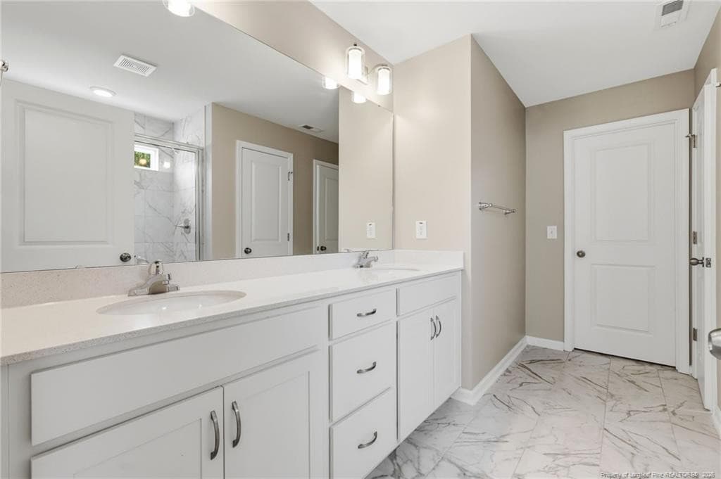 Photo 29 - 218 Woodsrun Street, Raeford, NC 28376
