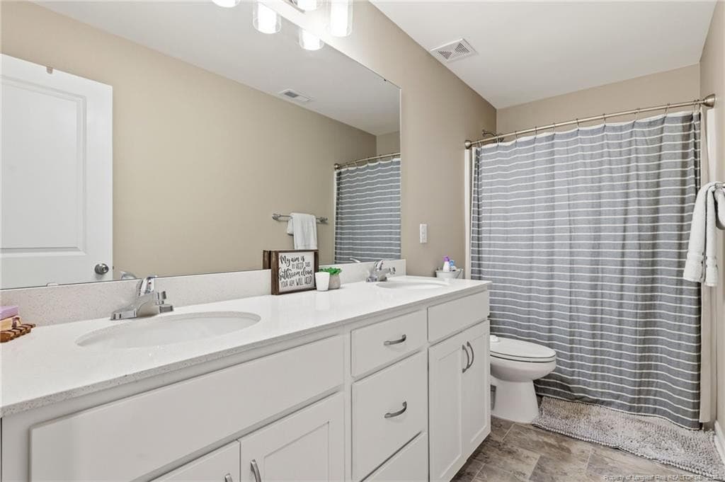 Photo 32 - 218 Woodsrun Street, Raeford, NC 28376