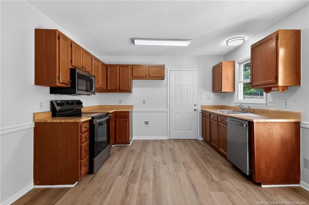 Photo 5 - 6509 Sudbury Drive, Fayetteville, NC 28304, Fayetteville