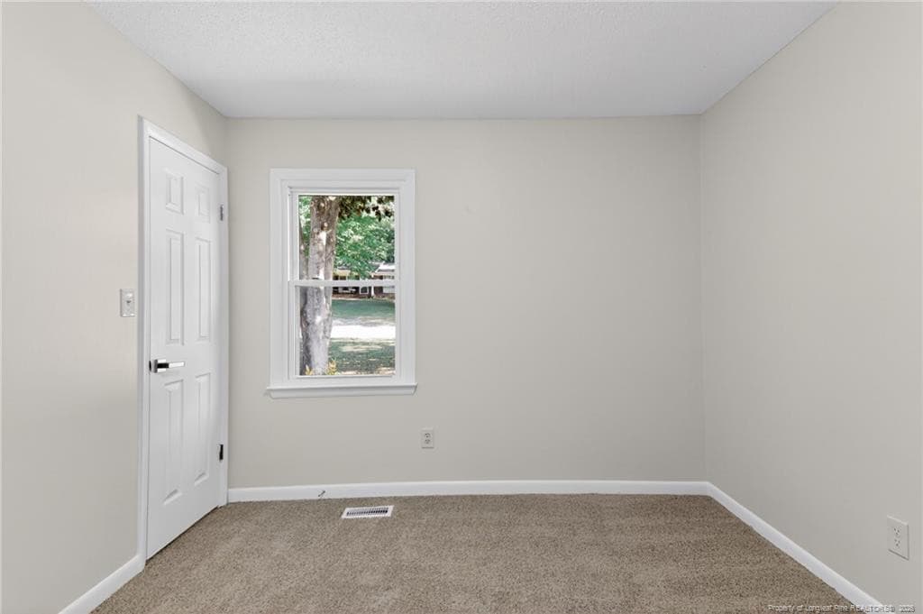 Photo 13 - 6509 Sudbury Drive, Fayetteville, NC 28304, Fayetteville