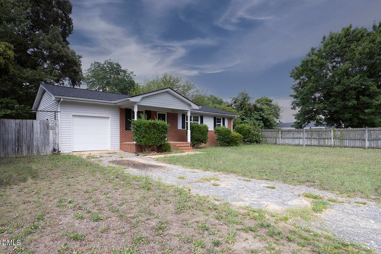 586A7326-Edit-X2 - 529 Clifford Avenue, Fayetteville, NC 28314, Fayetteville