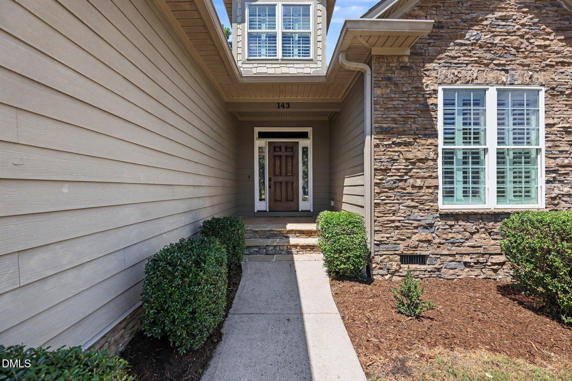 006_file_2962 - 143 Fawnbrook Drive, Four Oaks, NC 27524