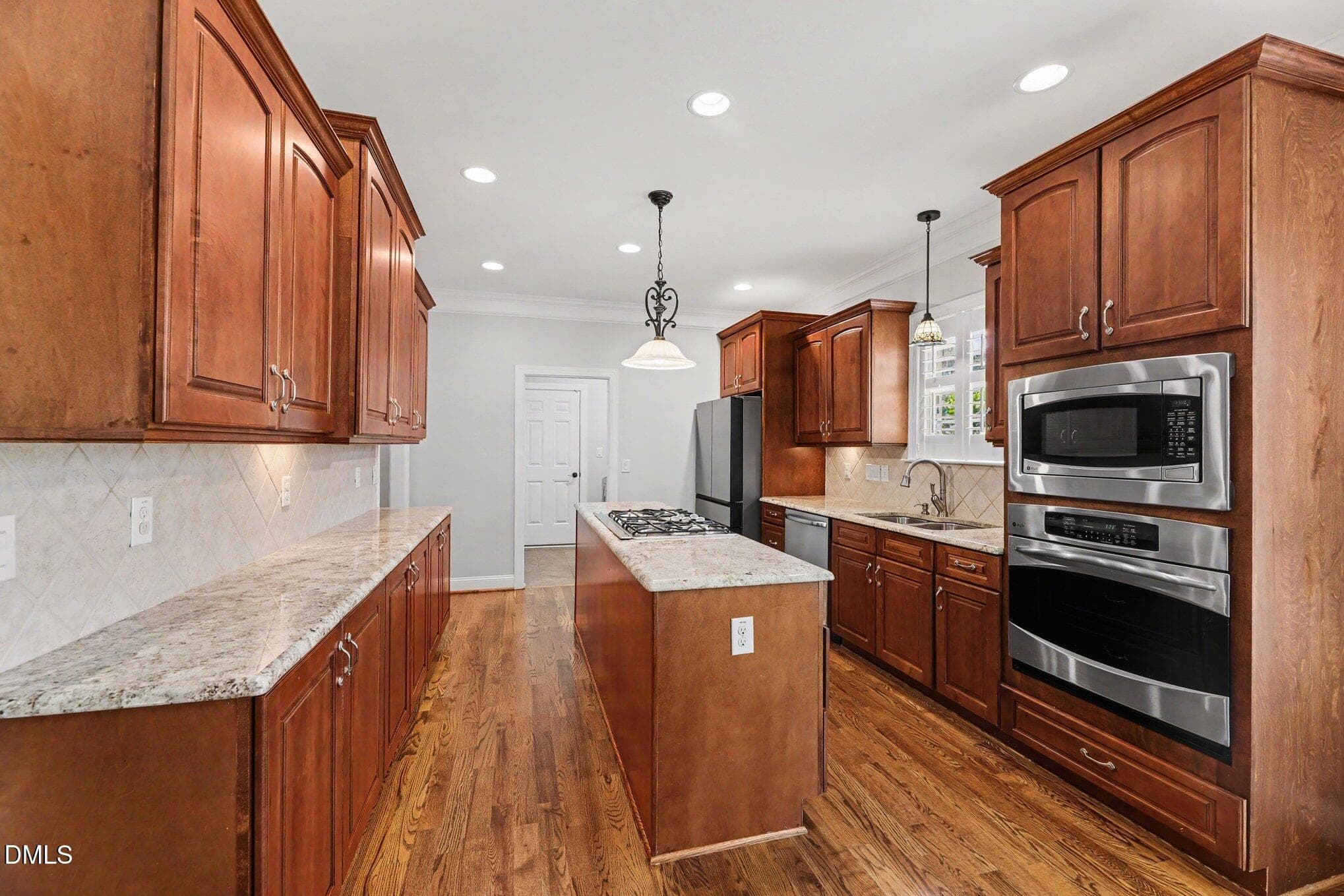 011_file_9115 - 143 Fawnbrook Drive, Four Oaks, NC 27524
