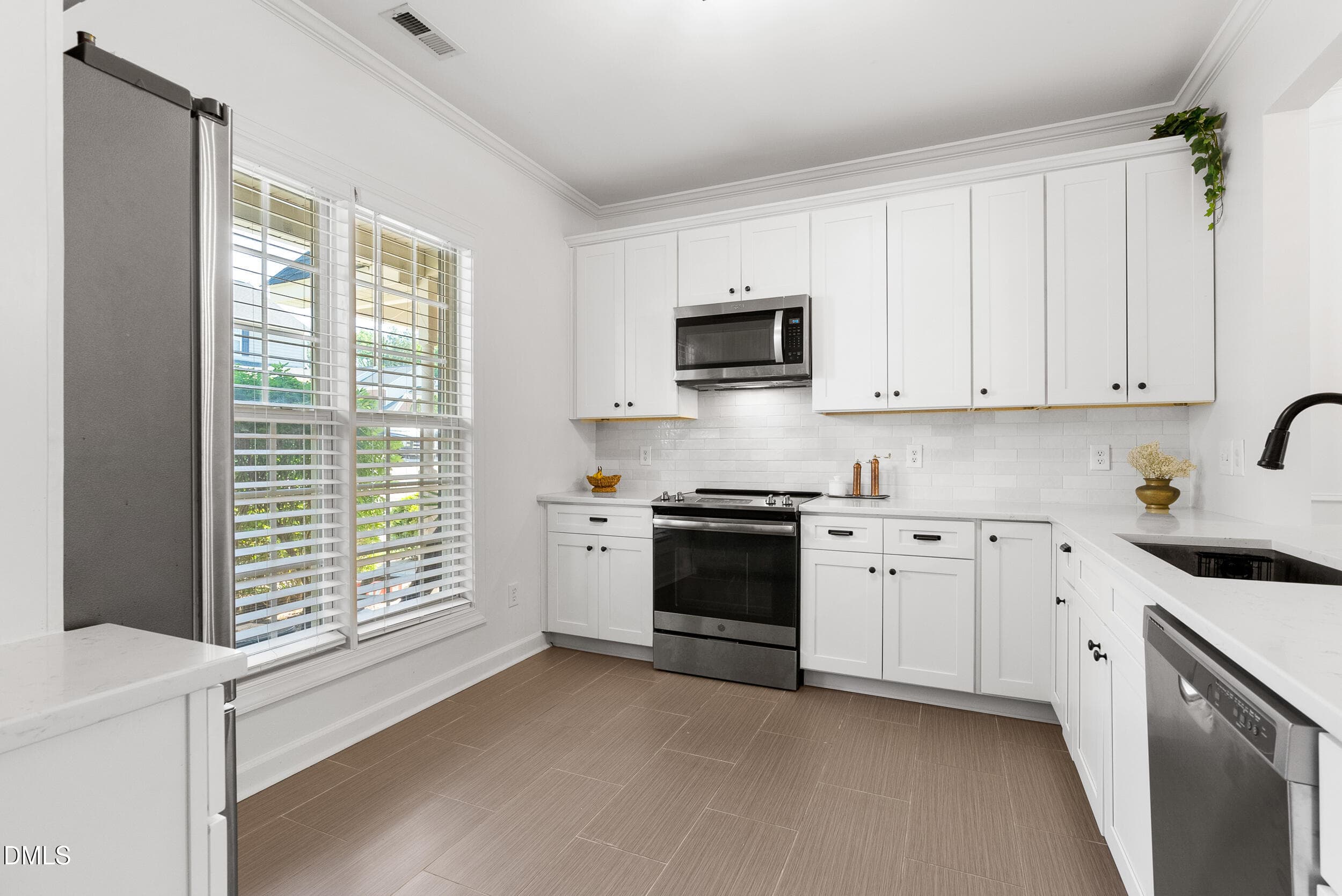 photos-07 - 8707 Leeds Forest Lane, Raleigh, NC 27615