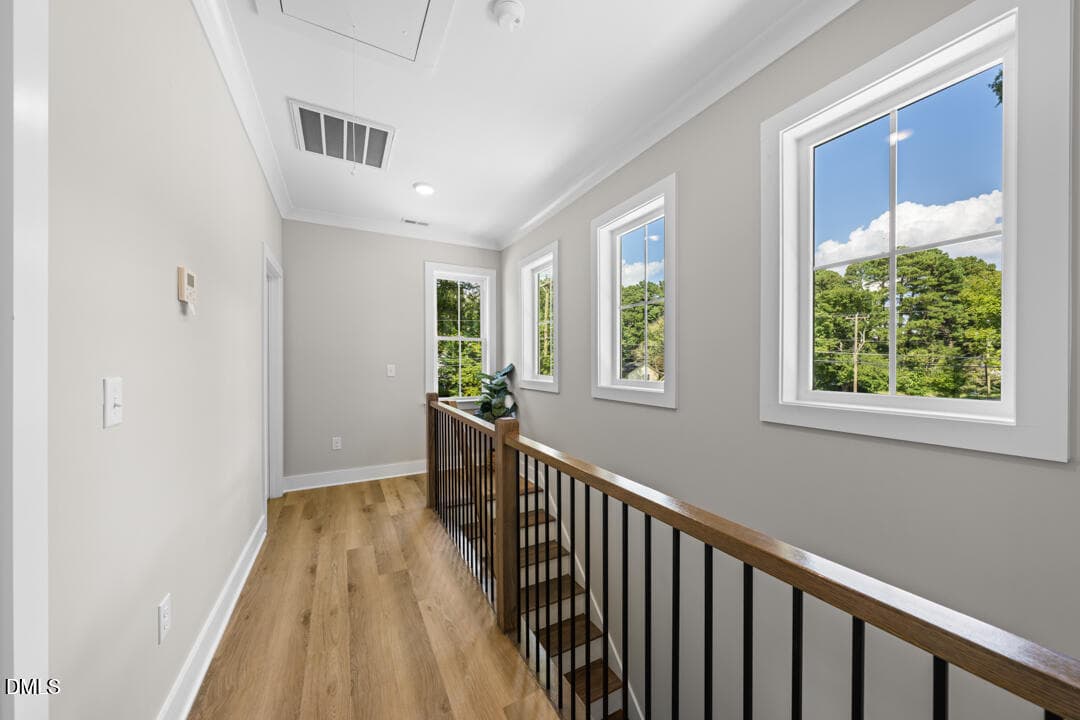 Hallway - 2803 B Fawn Avenue, Durham, NC 27705, Durham