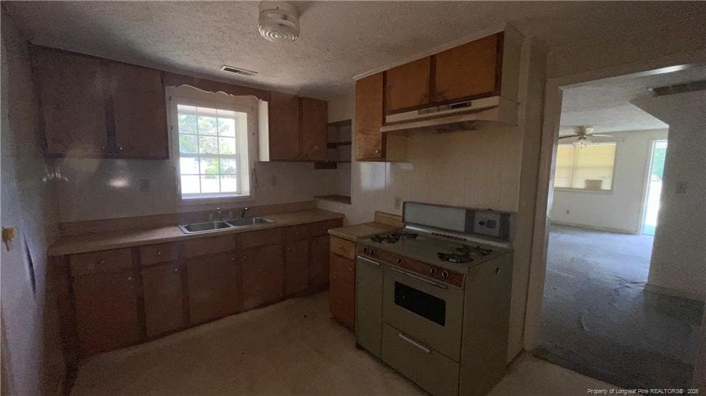 Photo 8 - 4043 McKethan Street, Wade, NC 28395
