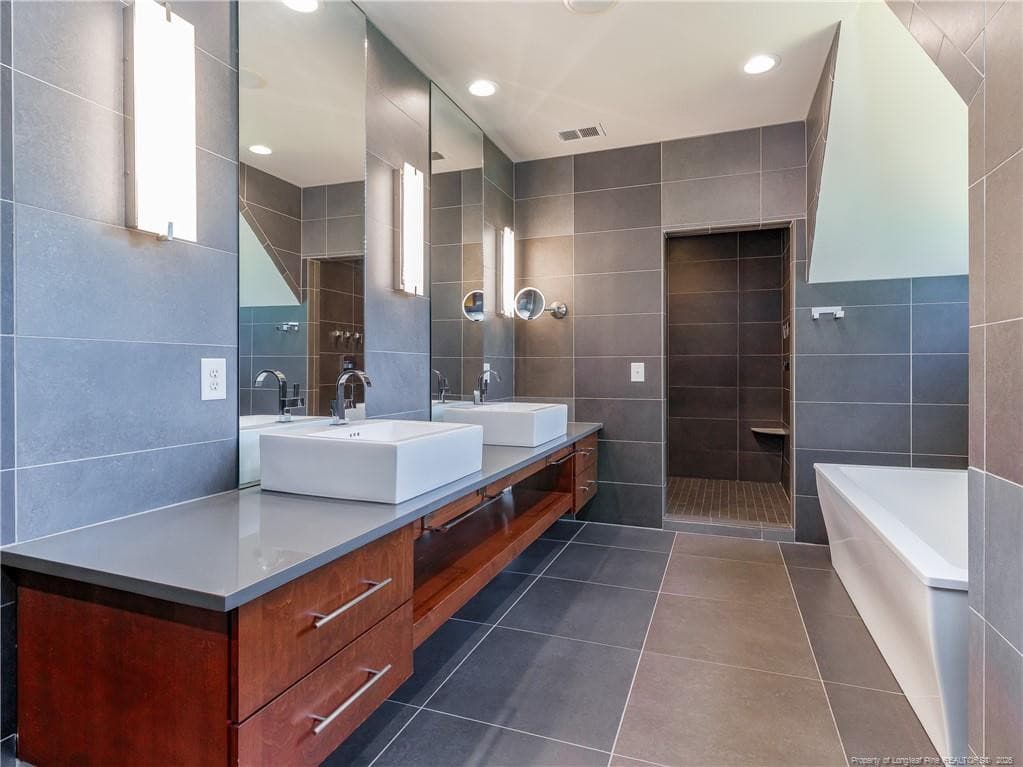 Photo 14 - 125 Belfair Court, Southern Pines, NC 28387, Southern Pines