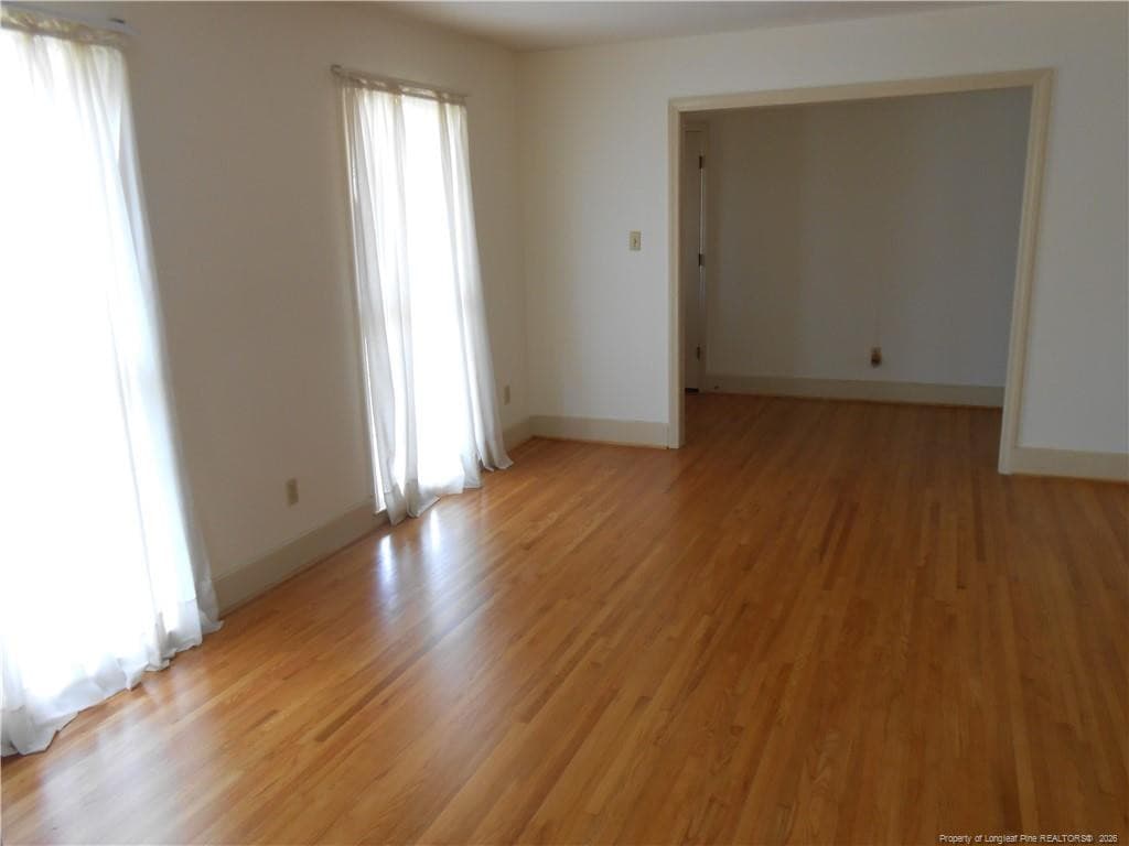 Formal Living Room - 305 W 32 Street, Lumberton, NC 28358