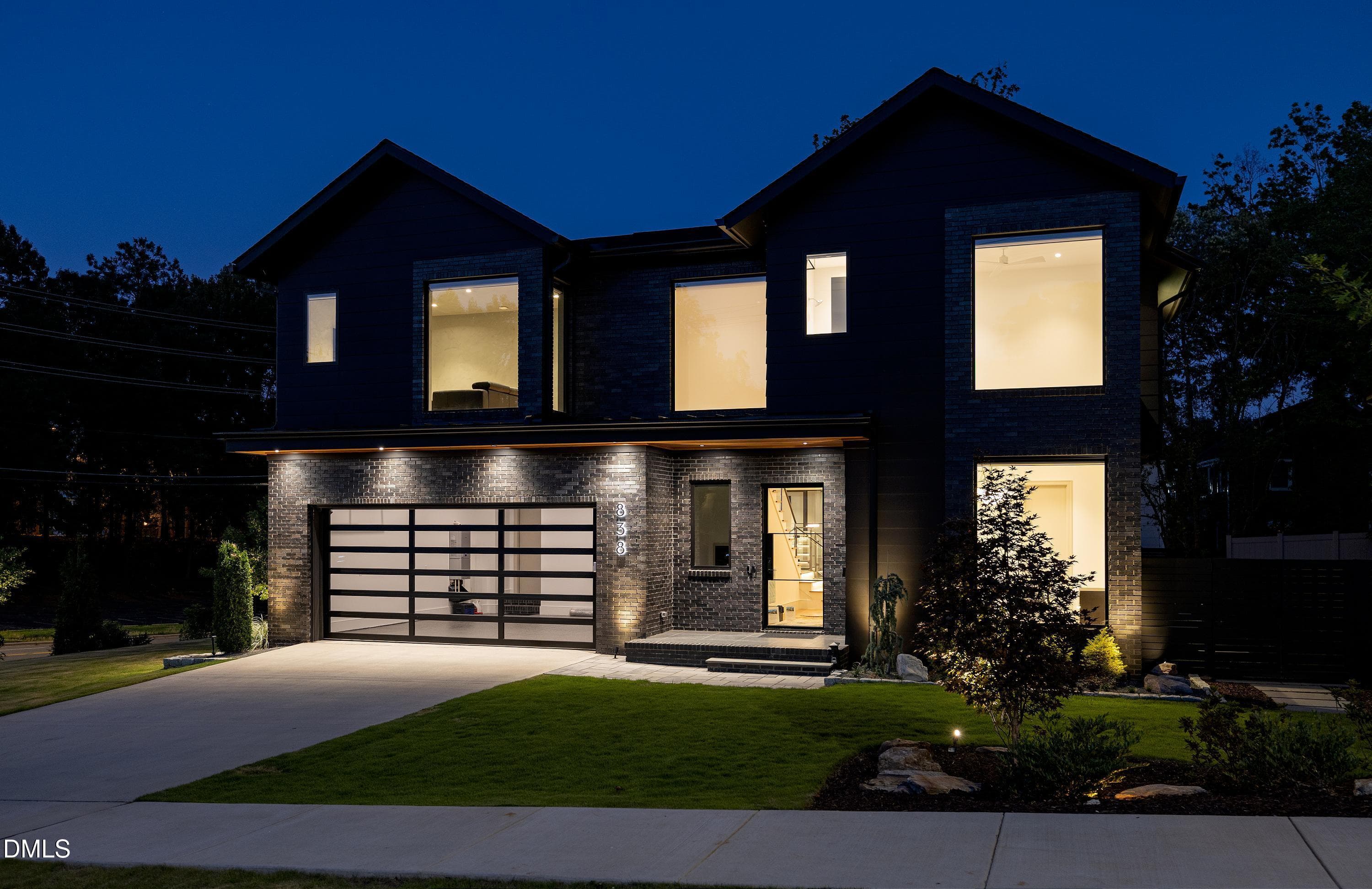 Twilight 1-3000 - 838 Woodburn Road, Raleigh, NC 27605, Raleigh