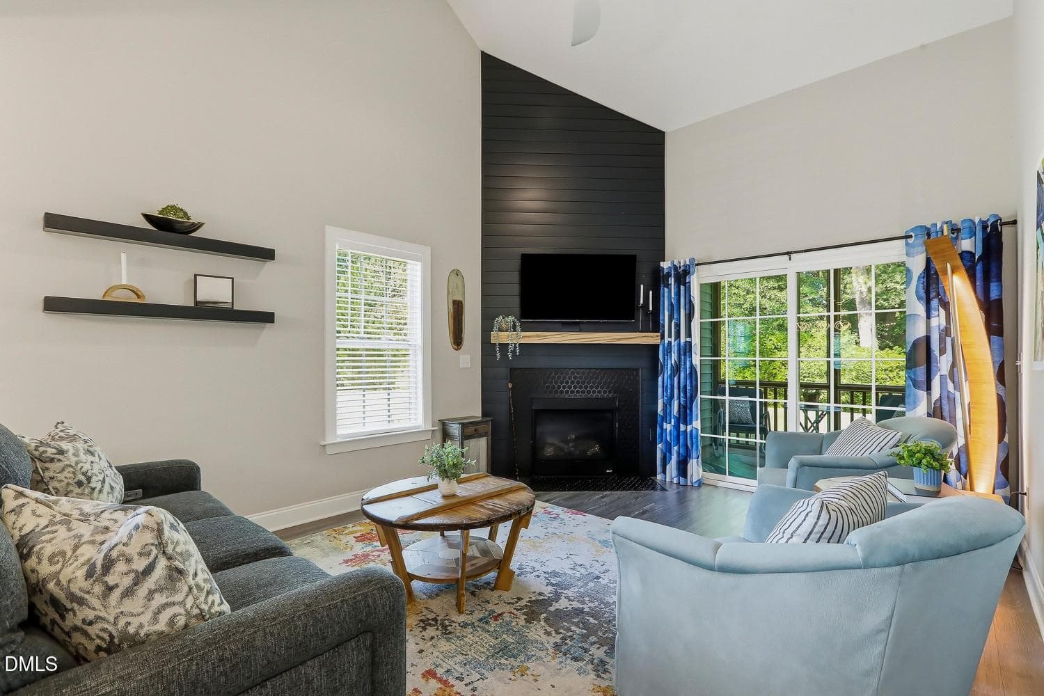 027-039-Family Room-1500x1000 - 529 Barneswyck Drive, Fuquay Varina, NC 27526